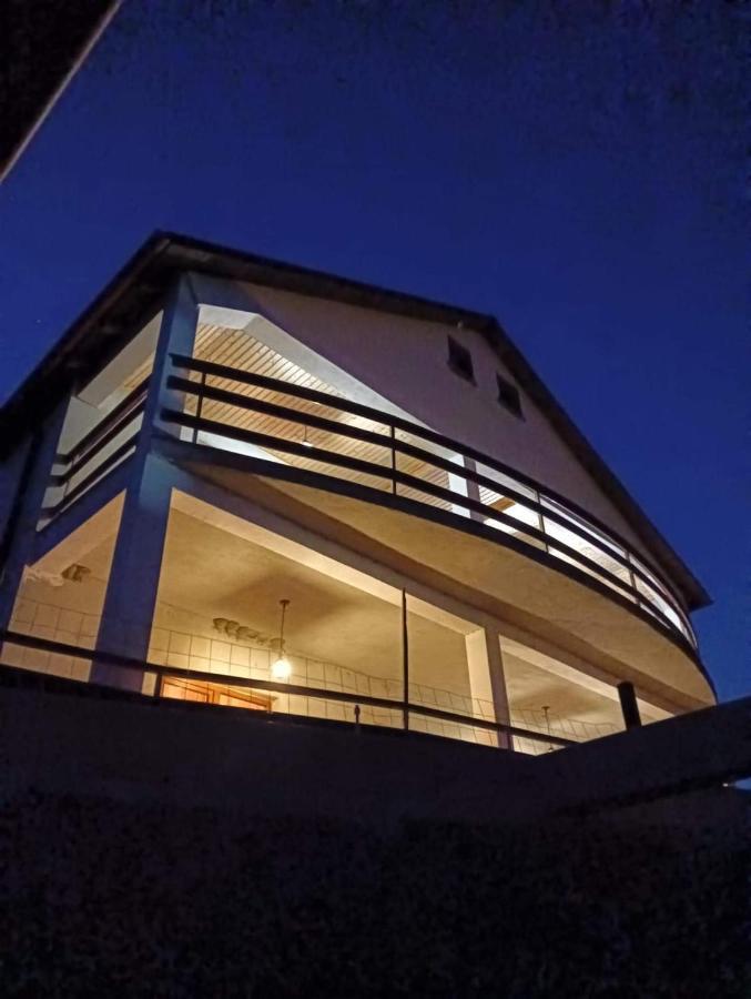 Casa Rasaritul Soarelui Sarichioi Ξενοδοχείο Εξωτερικό φωτογραφία